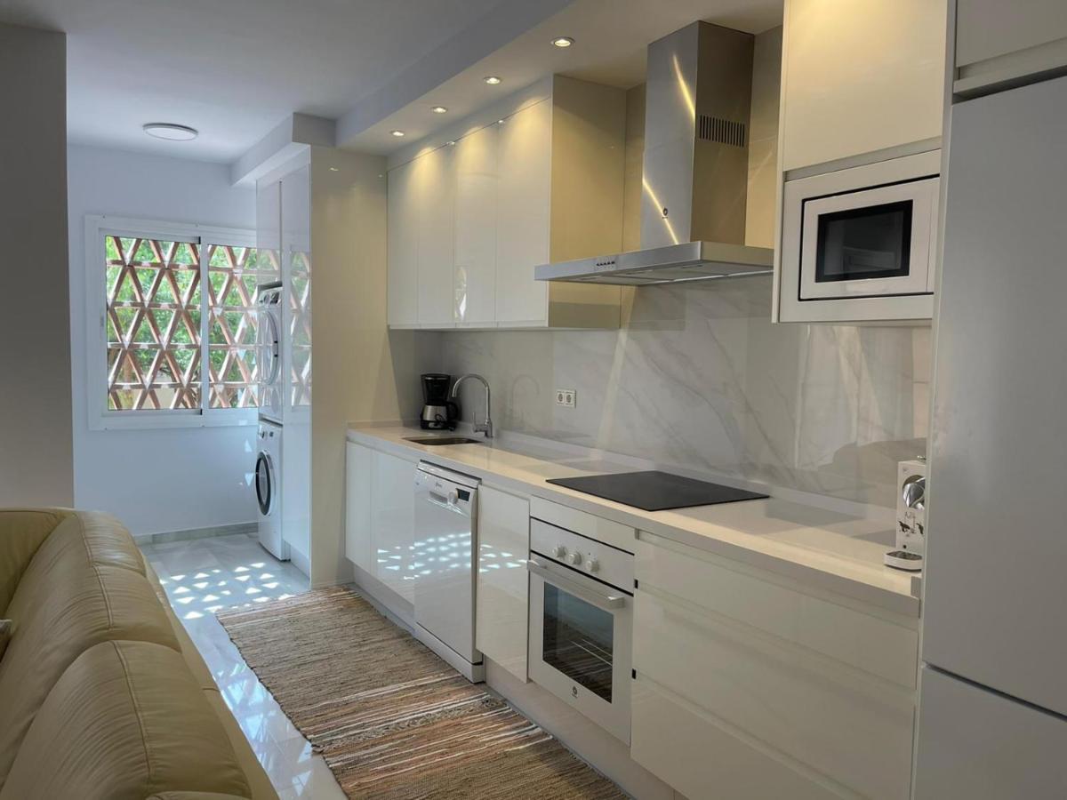 Marbella Playa Residencial Con Piscina Apartment Exterior photo