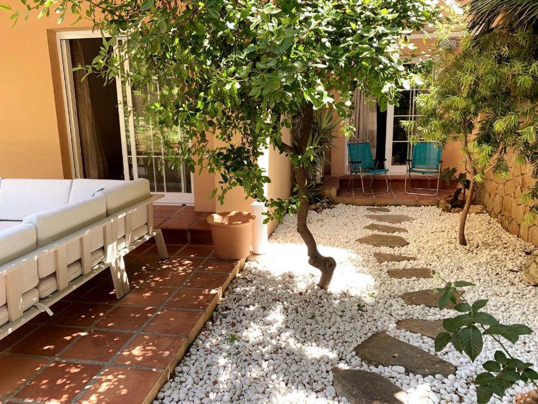 Marbella Playa Residencial Con Piscina Apartment Exterior photo